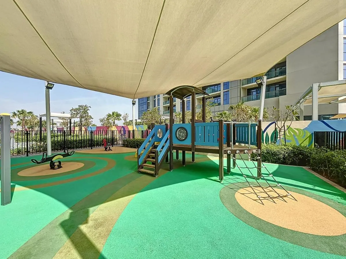 Aykon City 2 - Vibrant Two Bedroom Dubai